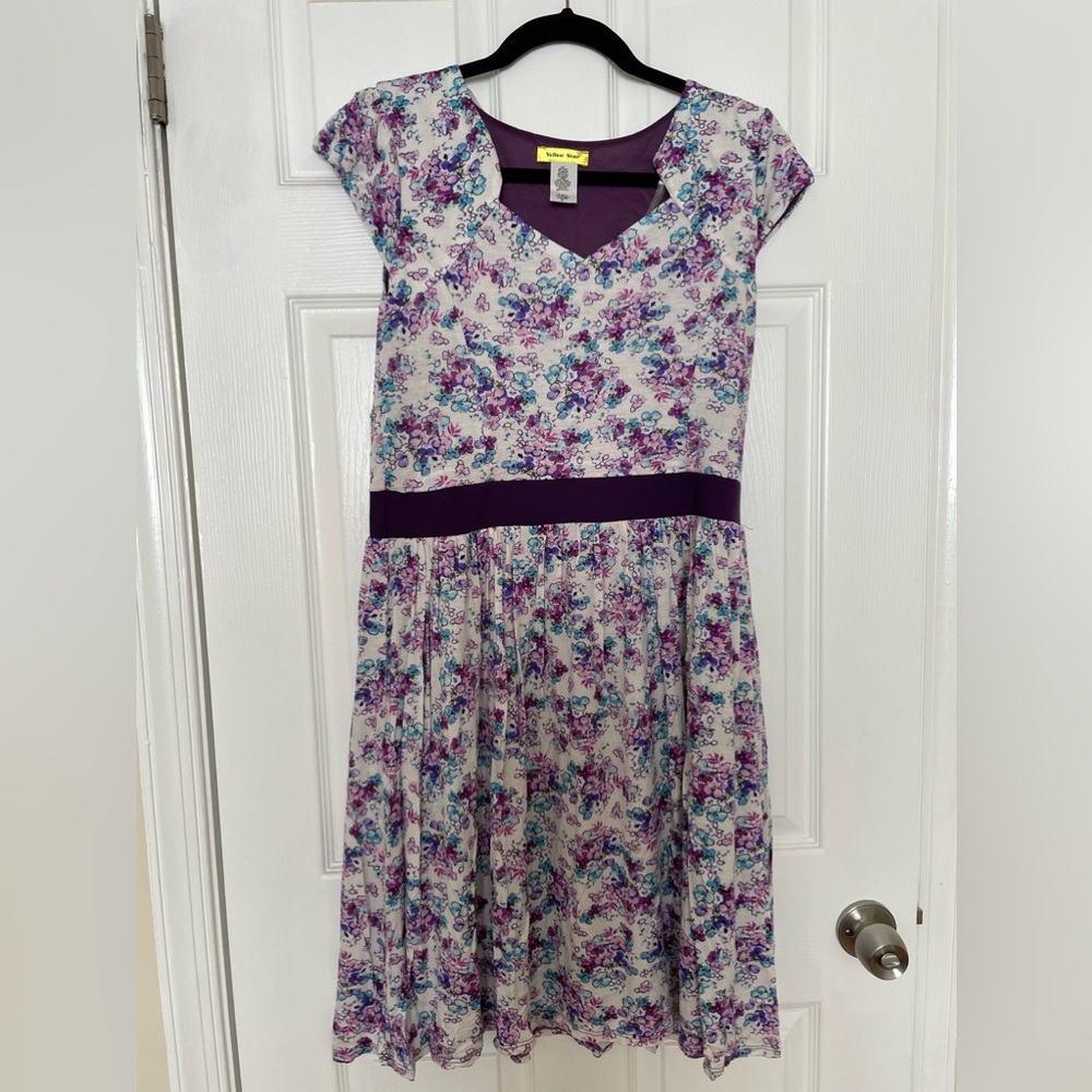 NWT ModCloth Yellow Star purple dress retro style fit and flare flower design XL